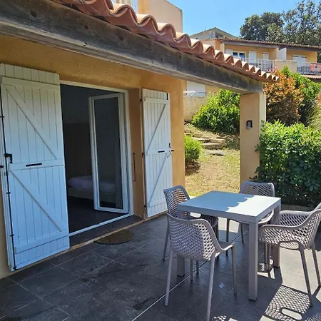 Dolce & A1 Avec Piscine Et Terrasse *