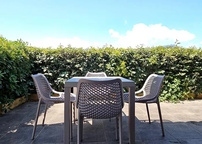 Dolce & A1 Avec Piscine Et Terrasse *