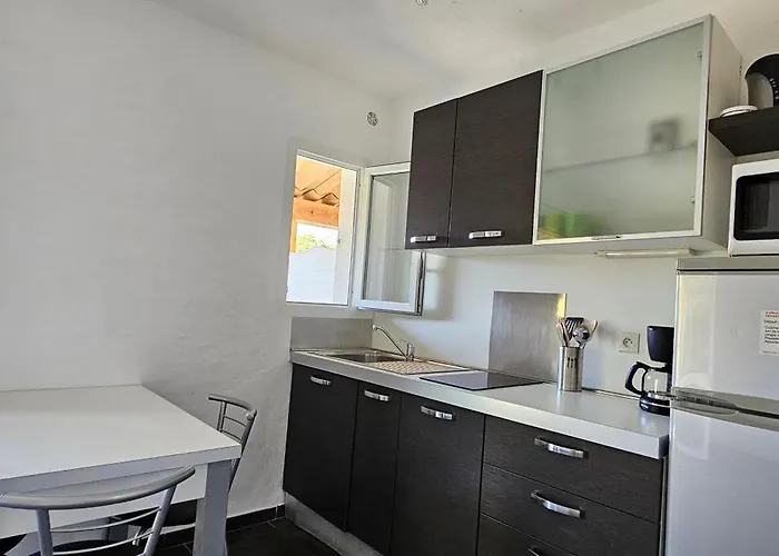 Dolce & A1 Avec Piscine Et Terrasse Daire Propriano (Corsica)